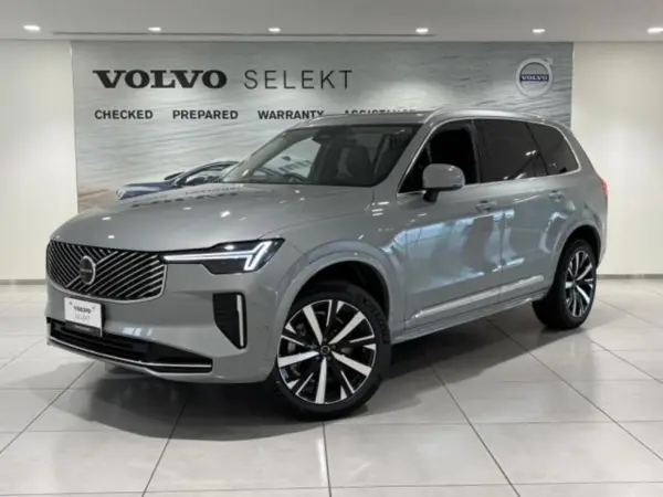2025 Volvo Xc90 — photo 1