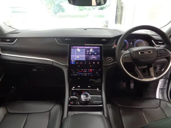 Jeep Grand Cherokee Limited 4WD — photo 9