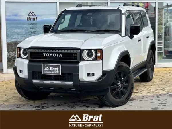 Toyota Land Cruiser 250 2.8 ZX First Edition Diesel Turbo 4WD JBL Sound System Around View Monitor Full-Seg TV Sunroof Round Headlights Wireless Charging Toyota Teammate Leather Seats All-Seat Heater & Cooler Front Power Seats 3rd Row Power Folding Seats (Platinum White Pearl Mica)