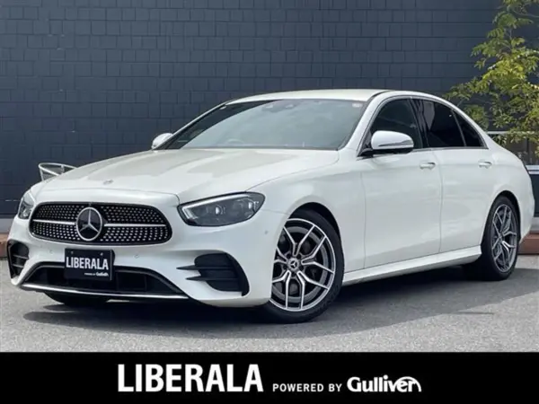 Mercedes-Benz E-Class E220d Sport (ISG equipped model) Diesel Turbo MP202301 Exclusive Package Burmester Surround Air Balance Package Head-Up Display Nappa Leather Seat 360° Camera AMG Line Wireless Charging Foot Trunk (Diamond White) — thumbnail 1
