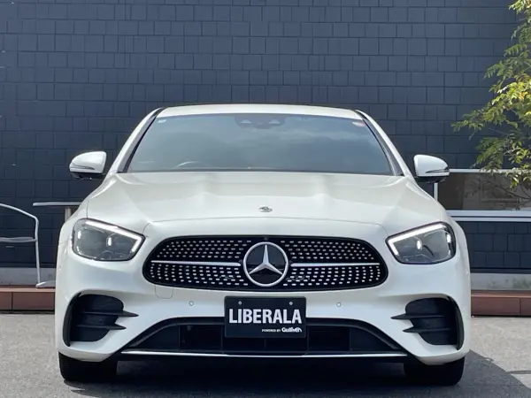 Mercedes-Benz E-Class E220d Sport (ISG equipped model) Diesel Turbo MP202301 Exclusive Package Burmester Surround Air Balance Package Head-Up Display Nappa Leather Seat 360° Camera AMG Line Wireless Charging Foot Trunk (Diamond White) — photo 8