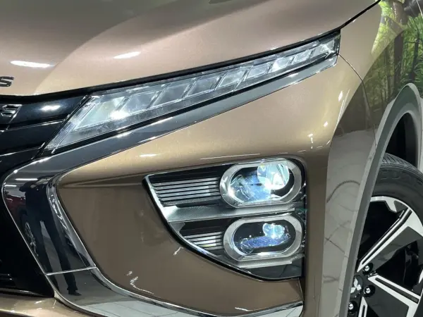 Mitsubishi Eclipse Cross PHEV 2.4 P 4WD — photo 8