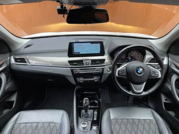 2021 Bmw X1 — photo 2