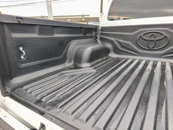 2024 Toyota Hilux — photo 8 | Tuminion Kenya