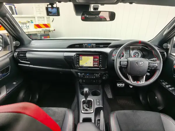 2024 Toyota Hilux — photo 9 | Tuminion Kenya