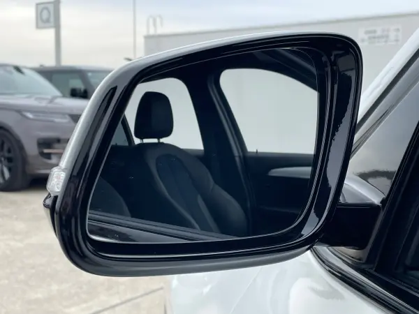 BMW X1 xDrive 18d M Sport 4WD — photo 8