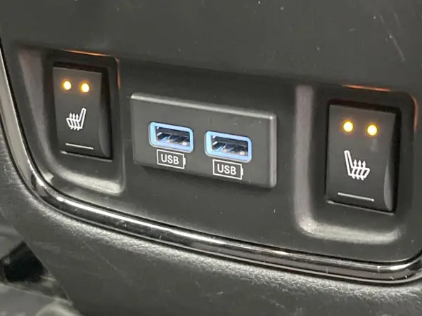2020 Jeep Grand Cherokee — photo 3