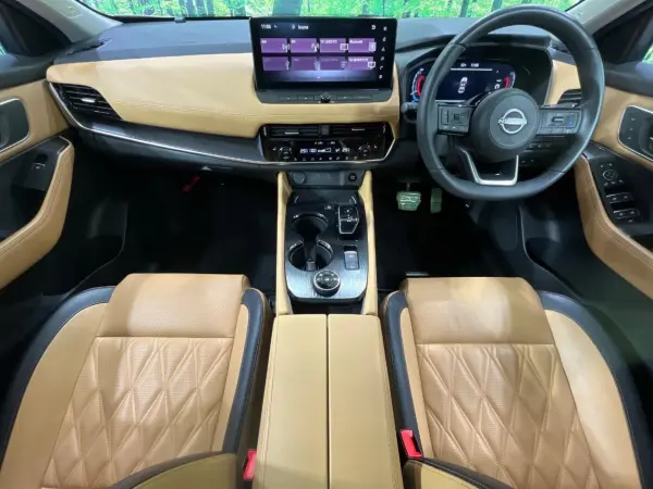 2023 Nissan Xtrail — photo 2