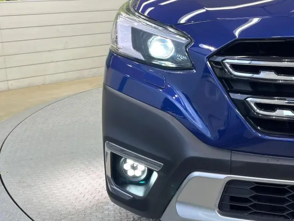 2022 Subaru Legacy Outback — photo 8 | Tuminion Kenya
