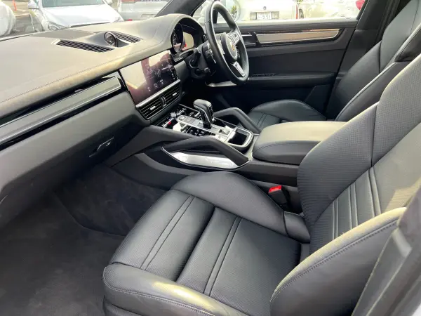 Porsche Cayenne Turbo Tiptronic S 4WD — photo 7