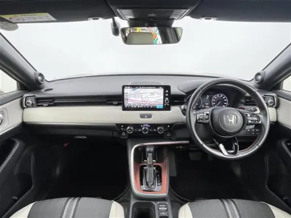 2021 Honda Vezel — photo 2 | Tuminion Kenya