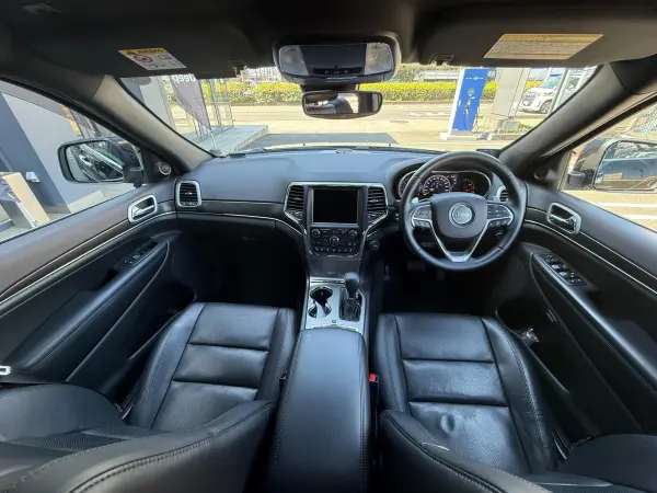 2019 Jeep Grand Cherokee — photo 2