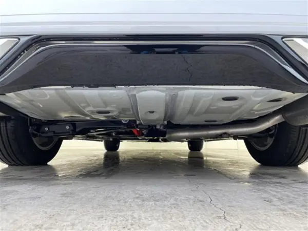 2024 Toyota Alphard — photo 2