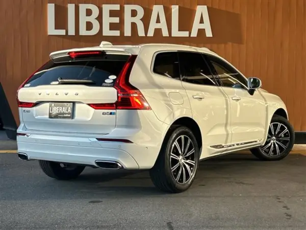 Volvo XC60 B5 AWD Inscription 4WD — photo 9