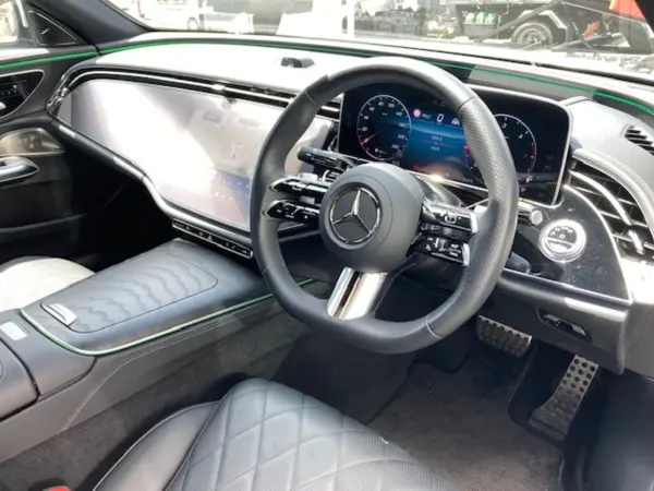 Mercedes-Benz E-Class E220 d Avantgarde AMG Line Package (ISG equipped model) Diesel Turbo MP202401 E220d Avantgarde High-Tech Silver Nappa Leather Black AMG Line Package Advanced Package Digital Interior Package Leather Exclusive Package Diesel Turbo MBUX (High-Tech Silver) — photo 7