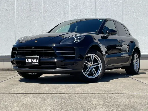 Porsche Macan PDK 4WD Sport Chrono Package Entry & Drive System ACC Driving Mode 8-way Power Seat 360° Camera Blind Spot Lane Change Assist Hill Assist USB Half Leather Seat Power Tailgate 4-eye LED Light (Black) — photo 8