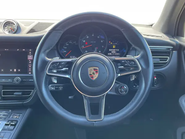 2019 Porsche Macan — photo 3