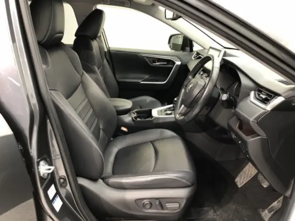 2019 Toyota  Rav4 — photo 7 | Tuminion Kenya