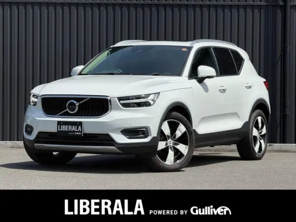 2020 Volvo Xc40 — photo 1