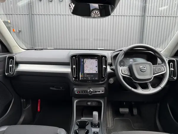 2020 Volvo Xc40 — photo 2 | Tuminion Kenya