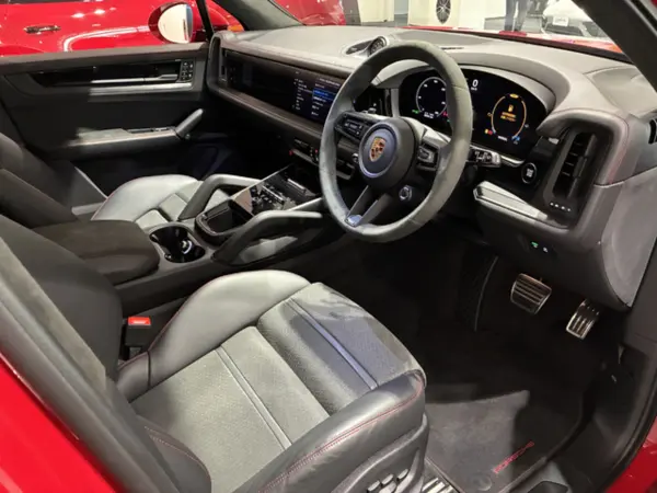 Porsche Cayenne GTS Tiptronic S 4WD GTS Interior Package (Carmine Red) — photo 7
