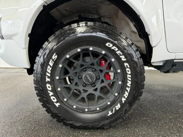 2023 Toyota Hilux — photo 7 | Tuminion Kenya