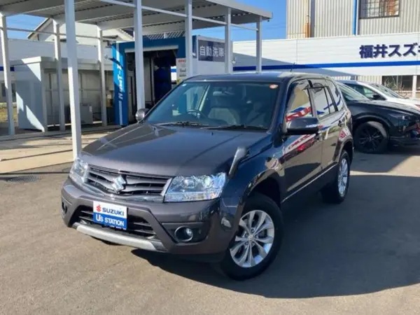 Suzuki Escudo 2.4 XG 7th Gen (Quasar Gray Metallic)