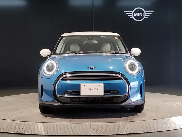 2023 Mini Cooper — photo 3