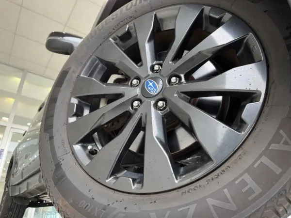 Subaru Legacy Outback 2.5 X Break 4WD — photo 9