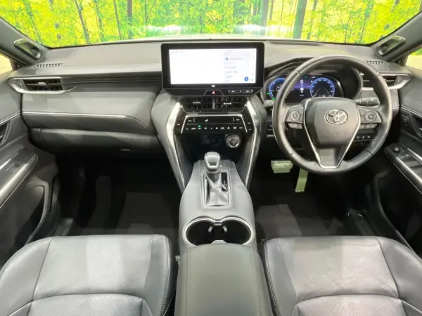 2023 Toyota Harrier — photo 2