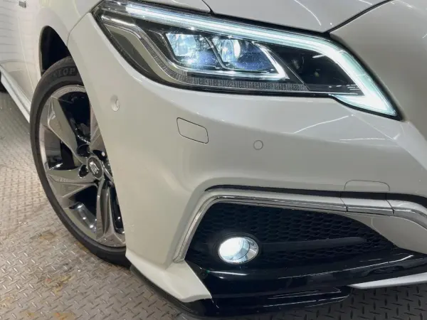 Toyota Crown Hybrid 2.5 RS Advance Four 4WD TRD Aero Leather Seat Package Safety Package Plus Moon Roof AC100V Safety Sense Dual Zone Auto AC 8-inch SD Navigation (White Pearl Crystal Shine) — photo 9