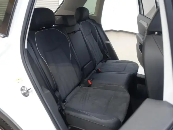Volkswagen Tiguan TDI 4Motion Elegance Diesel Turbo 4WD Certified Used Car (White) — photo 8