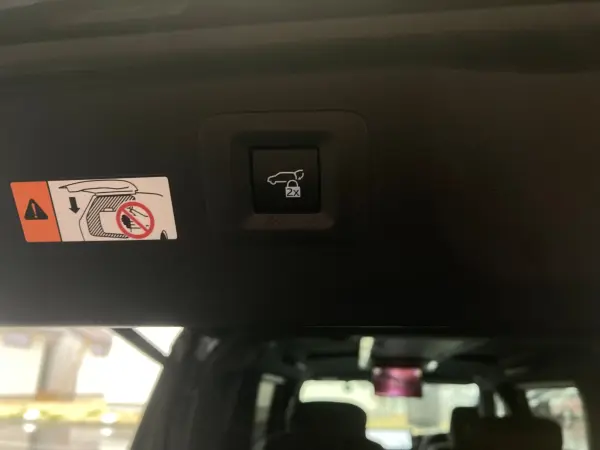 Toyota Alphard 2.5 Z 4WD Modellista 20-inch Alloy Wheels Genuine 14-inch Display Audio Flip-down Monitor Front & Rear Drive Recorder 360° View Monitor Seat Heater & Seat Ventilation Power Seat & Seat Memory (Black) — photo 9