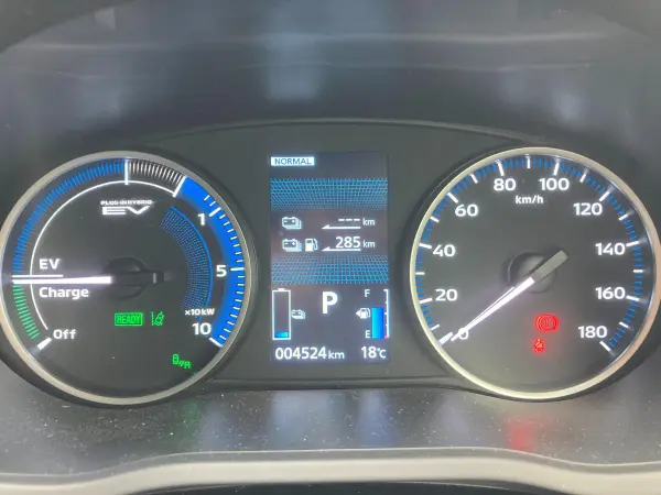 Mitsubishi Eclipse Cross PHEV 2.4 G 4WD — photo 9