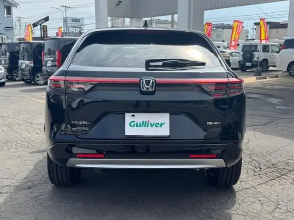 2024 Honda Vezel — photo 3 | Tuminion Kenya