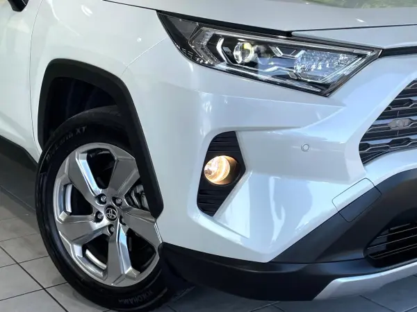 2020 Toyota  Rav4 — photo 8 | Tuminion Kenya