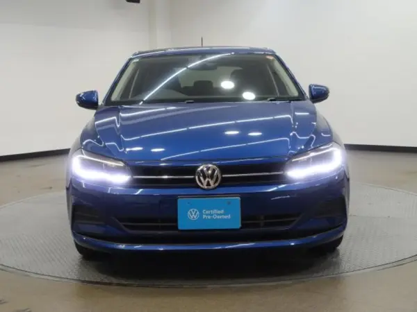 2020 Volkswagen Polo — photo 2
