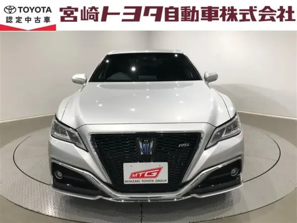 2019 Toyota Crown — photo 7 | Tuminion Kenya
