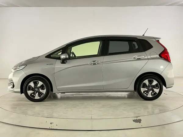 2018 Honda Fit — photo 9 | Tuminion Kenya