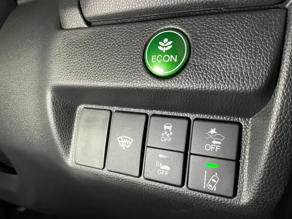 2018 Honda Fit — photo 3 | Tuminion Kenya