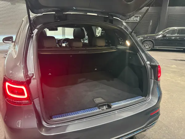2021 Mercedes-benz Glc — photo 7 | Tuminion Kenya