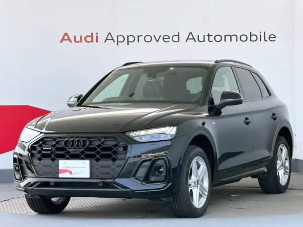 Audi Q5 40 TDI Quattro S Line Diesel Turbo 4WD Adaptive Air Suspension TV Tuner S line plus Package Black Styling Package Privacy Glass (Mythos Black Metallic) — thumbnail 1