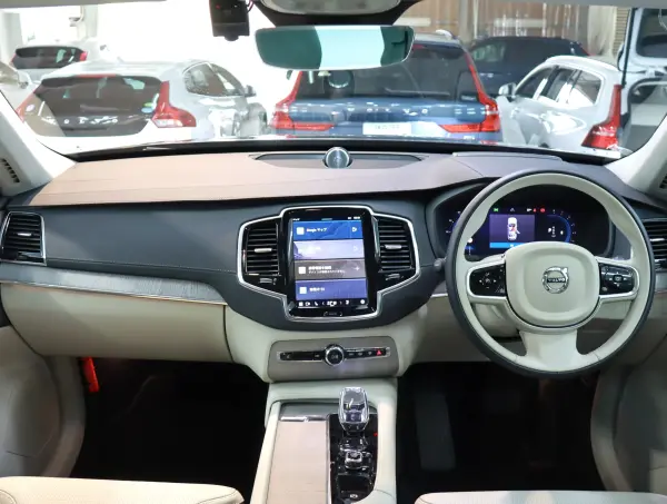 Volvo XC90 Ultra B5 AWD 4WD 360° Camera Non-smoking Blind Spot Monitor Adaptive 5 Adaptive Cruise Control Front/Rear Seat Heaters Steering Heater Bowers & Wilkins Sound System (Platinum Grey Metallic) — photo 8