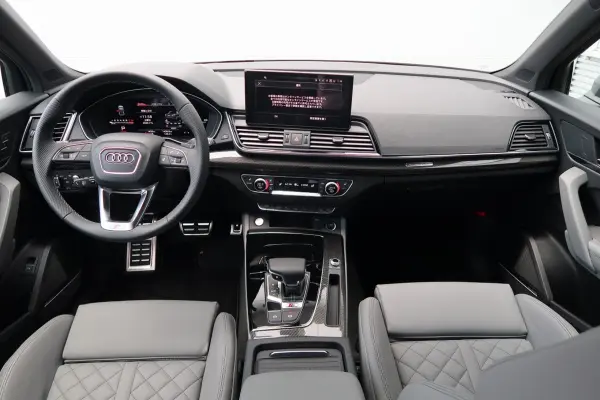 Audi SQ5 Quattro — photo 7