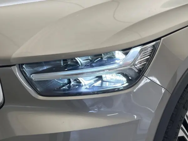 Volvo XC40 B4 AWD Inscription 4WD Certified Used Car harman/kardon Brown Leather Seats 360° View Camera Genuine 9-inch Navigation Non-Smoking Vehicle (Pebble Grey Metallic) — photo 9