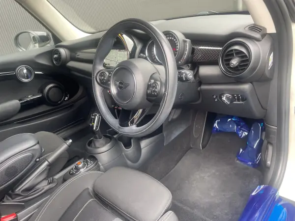 2019 Mini Cooper — photo 3 | Tuminion Kenya