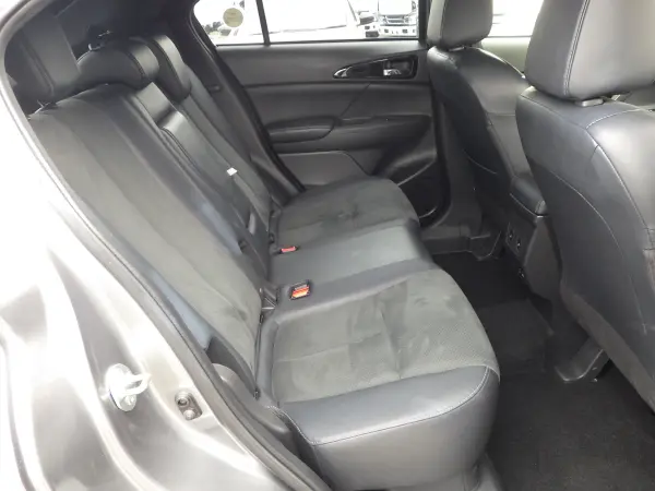 2024 Mitsubishi Eclipse Cross — photo 9 | Tuminion Kenya
