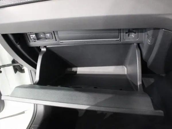 2025 Volkswagen Polo — photo 9 | Tuminion Kenya