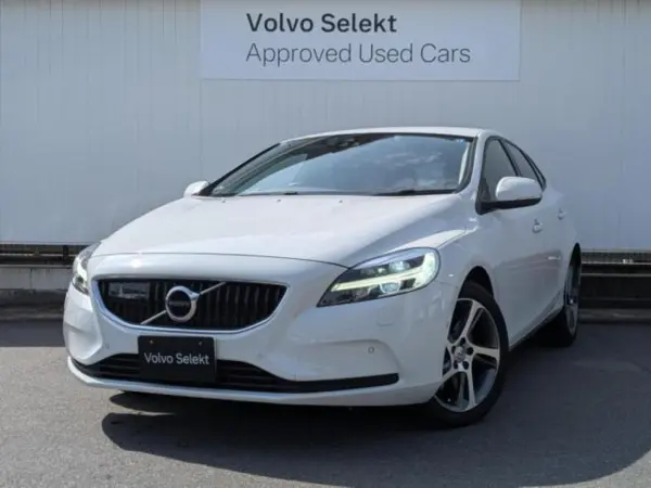 Volvo V40 D4 Momentum Diesel Turbo