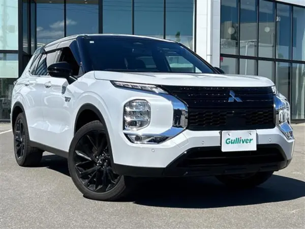 Mitsubishi Outlander PHEV 2.4 Black Edition 4WD — thumbnail 1